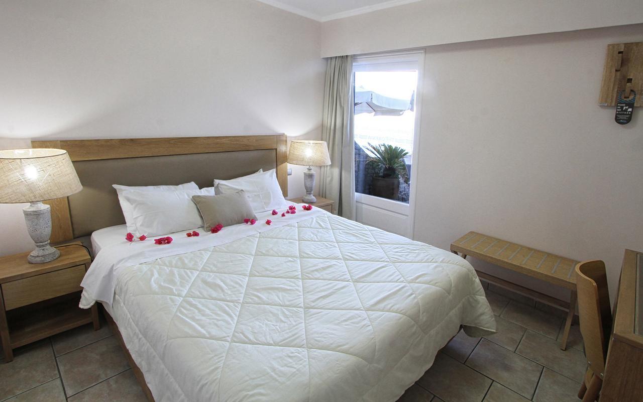 Chios Xenia Studios & Apartments Paralia Agias Foteinis Extérieur photo